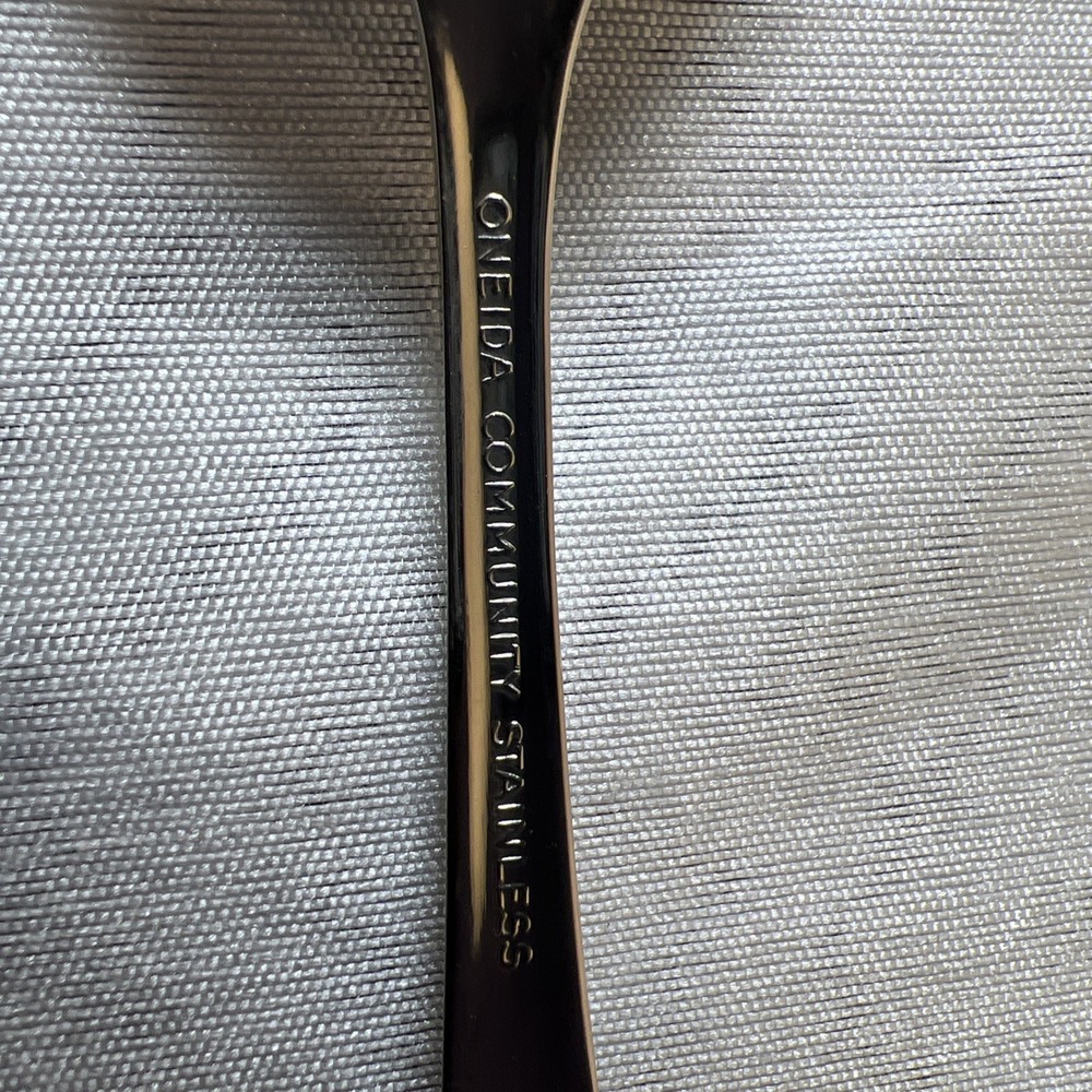 ONEIDA Stainless Community MY ROSE 20 Pc. Flatware Set Service For 4 USA Made - Picture 6 of 6